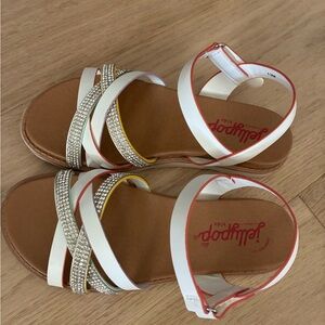 Amulet White Sandals